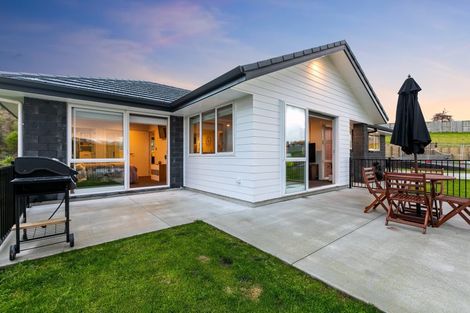 Photo of property in 4 Kihona Rise, Pyes Pa, Tauranga, 3112
