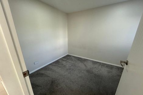 Photo of property in 53a Glendene Avenue, Glendene, Auckland, 0602