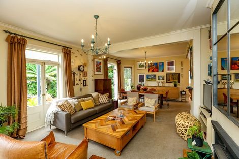 Photo of property in 17 Vivian Street, New Plymouth, 4310