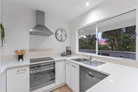 Photo of property in 22a Onepu Lane, Manly, Whangaparaoa, 0930