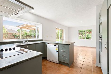 Photo of property in 23 Centorian Drive, Windsor Park, Auckland, 0632