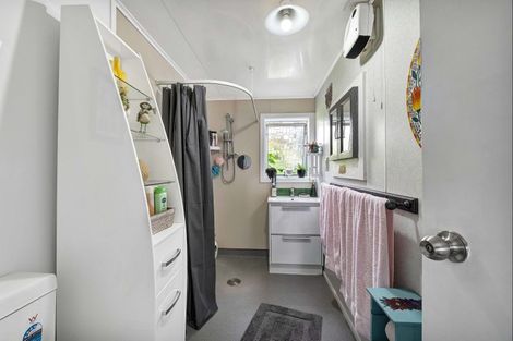 Photo of property in 127 Regan Street, Stratford, 4332