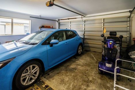 Photo of property in 66 Mcquarrie Street, Kingswell, Invercargill, 9812