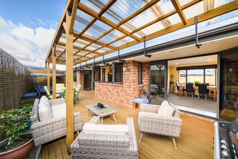 Photo of property in 21 Millbrook Place, Ashhurst, 4810