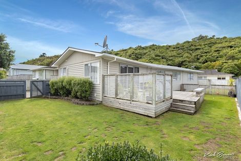 Photo of property in 182 Major Drive, Kelson, Lower Hutt, 5010