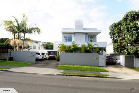 Photo of property in 3/2a Earnoch Avenue, Takapuna, Auckland, 0622