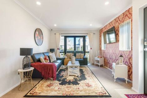 Photo of property in 4 Tribute Loop, Takanini, 2112