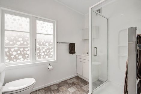 Photo of property in 2 Foster Crescent, Snells Beach, 0920