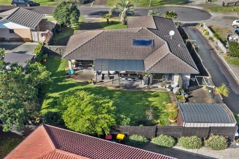 Photo of property in 6 Karia Grove, Papamoa Beach, Papamoa, 3118