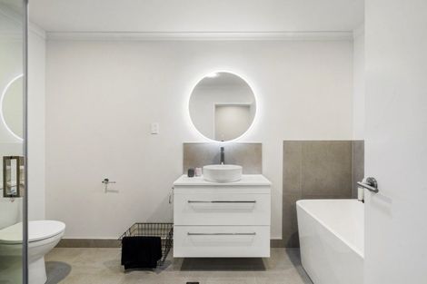 Photo of property in 33 Bristol Freighter Road, Hobsonville, Auckland, 0616