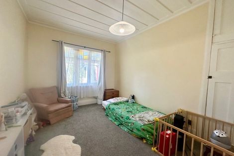 Photo of property in 82 Forest Lake Road, Forest Lake, Hamilton, 3200