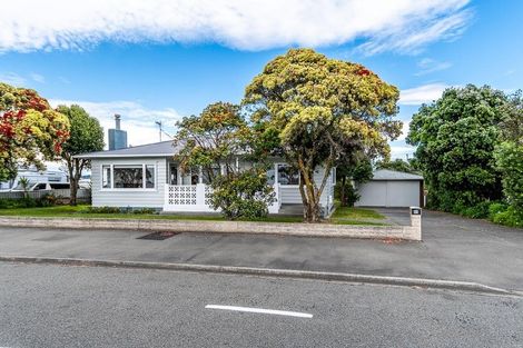 Photo of property in 97 The Esplanade, Westshore, Napier, 4110
