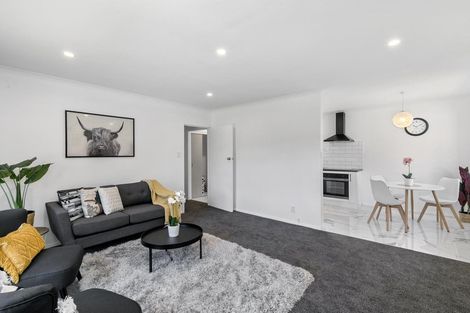 Photo of property in 9 Gribble Grove, Stokes Valley, Lower Hutt, 5019