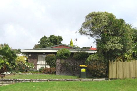 Photo of property in 1/101 Colwill Road, Massey, Auckland, 0614