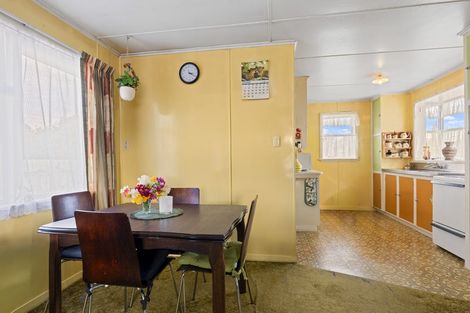 Photo of property in 40 Lucas Street, Riversdale, Blenheim, 7201