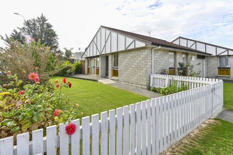 Photo of property in 1/510 Heretaunga Street East, Hastings, 4122