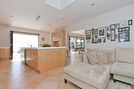 Photo of property in 73 Radar Road, Hot Water Beach, Whitianga, 3591