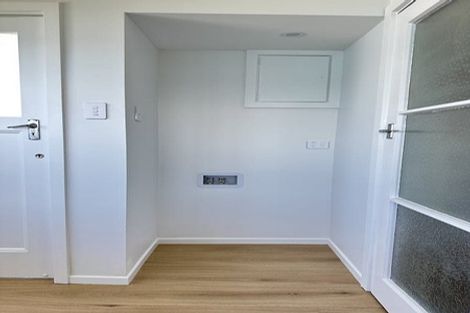 Photo of property in 9 Harbour Park Terrace, Khandallah, Wellington, 6035