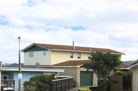 Photo of property in 18 Madison Place, Miramar, Wellington, 6022