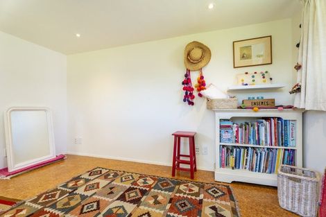 Photo of property in 9 Malcolm Avenue, Cashmere, Christchurch, 8022