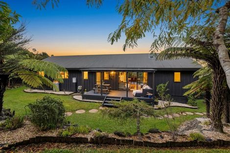 Photo of property in 181 Govan Wilson Road, Whangaripo, Warkworth, 0985