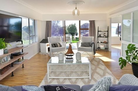 Photo of property in 8 Sunrise Boulevard, Snells Beach, 0920