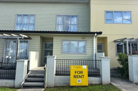 Photo of property in 15/11 Ray Small Drive, Papakura, 2110