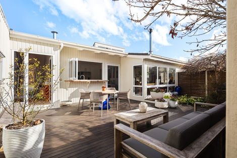 Photo of property in 47 Seddon Crescent, Whataupoko, Gisborne, 4010