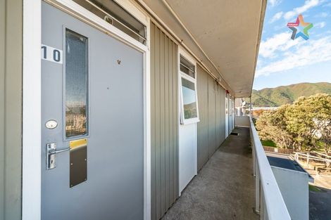 Photo of property in 10/41 Barber Grove, Moera, Lower Hutt, 5010