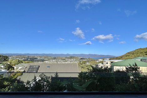 Photo of property in 11 Hislop Way, Johnsonville, Wellington, 6037