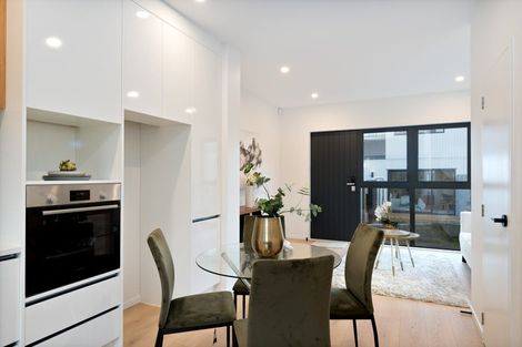 Photo of property in 62c Triangle Road, Massey, Auckland, 0614