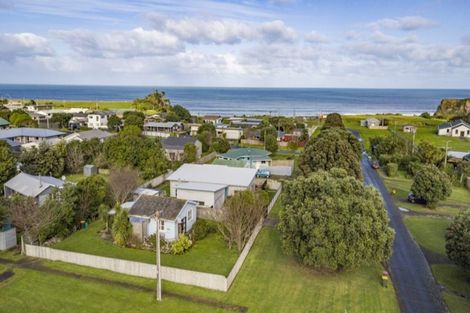 Photo of property in 11 Kepa Street, Ohawe, Hawera, 4671