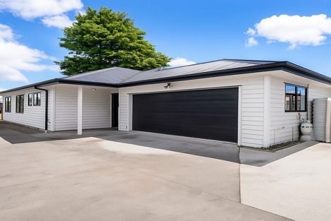 Photo of property in 51a Cosgrave Road, Papakura, 2110