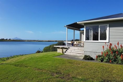 Photo of property in 249 Cove Road, Waipu, 0582