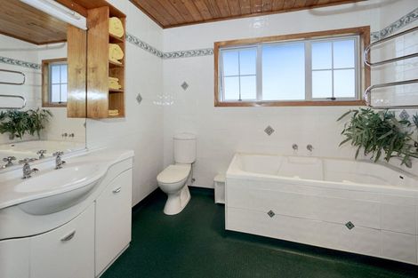 Photo of property in 6 Bayview Street, Te Puke, 3119