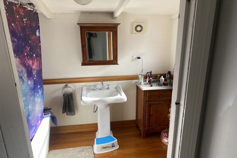 Photo of property in 12 Riwai Street, Templeton, Christchurch, 8042