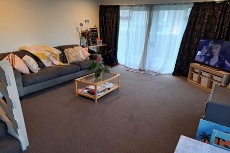 Photo of property in 11b Aratoro Place, Mount Pleasant, Christchurch, 8081