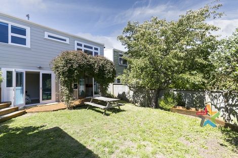 Photo of property in 60 Stanley Street, Berhampore, Wellington, 6023