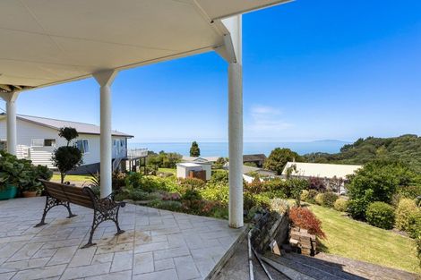 Photo of property in 431 Onemana Drive, Onemana, Whangamata, 3691