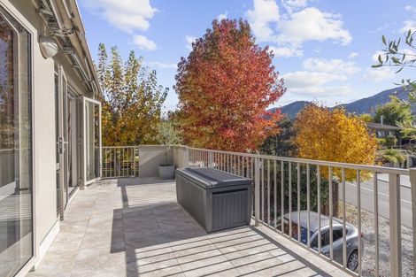 Photo of property in 21 Hood Crescent, Arrowtown, 9302