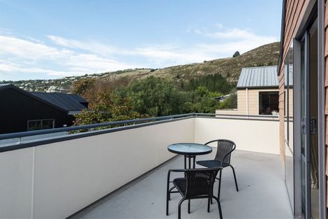 Photo of property in 33a Van Asch Street, Sumner, Christchurch, 8081