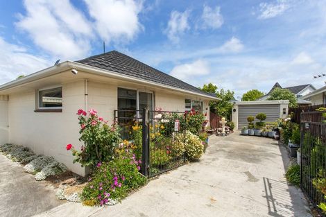 Photo of property in 2/9 Omega Place, Casebrook, Christchurch, 8051
