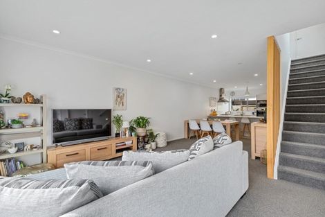 Photo of property in 16 Springside Court, Huntington, Hamilton, 3210