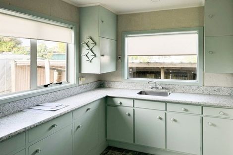 Photo of property in 18 Lake Terrace Road, Little River, 7591