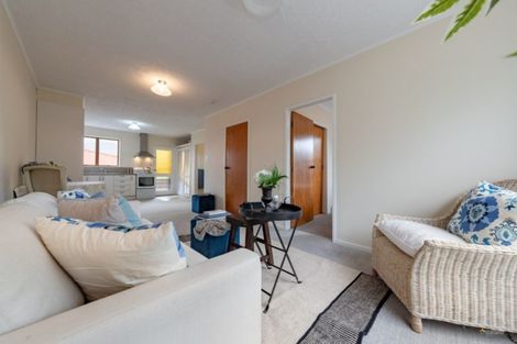 Photo of property in 2a Laurel Grove, Maungaraki, Lower Hutt, 5010