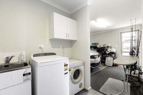 Photo of property in 162 Lakes Boulevard, Pyes Pa, Tauranga, 3112