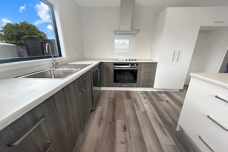 Photo of property in 75b Hedges Street, Sanson, 4817