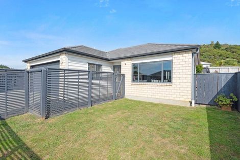 Photo of property in 58 Staithes Drive North, Whitby, Porirua, 5024