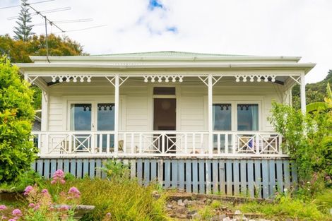 Photo of property in 5 Old Beach Road, Kohukohu, 0491