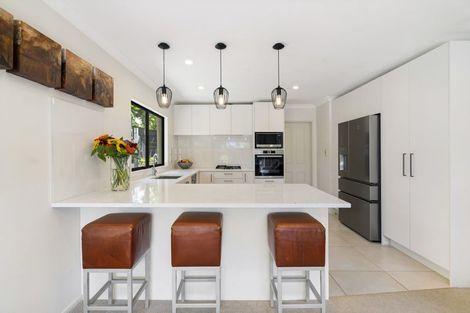 Photo of property in 8a Lupetti Rise, West Harbour, Auckland, 0618